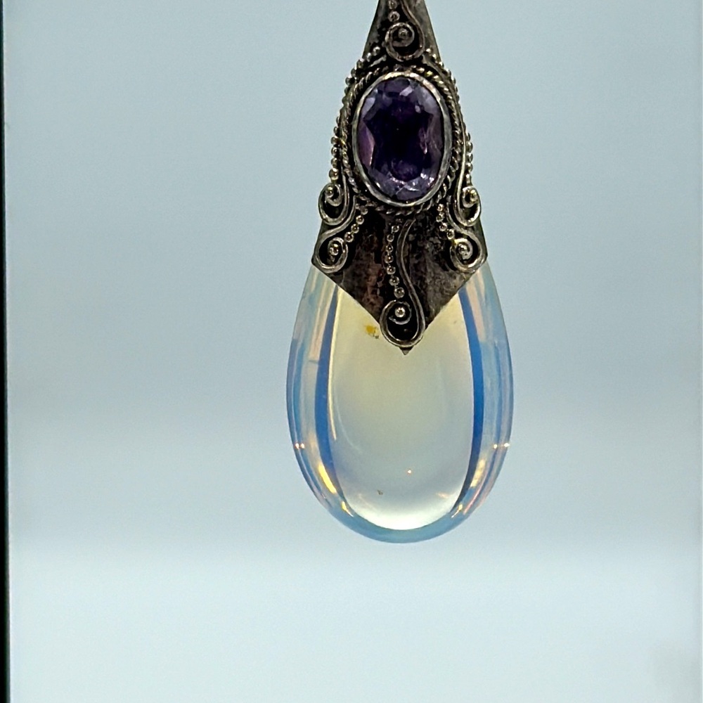 Sterling silver amethyst and Opaline earrings. - Picture 2 of 4